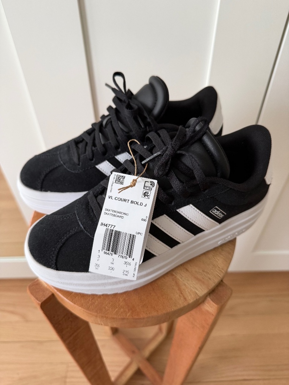 NEW Adidas Unisex-Child YOUTH Vl Court Bold Spring SUmmer Shoes Size 3.5